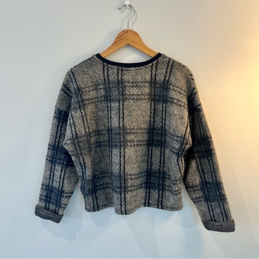 TopShop y2k Gray Plaid Knit Sweater, Size US6 - Picture 6 of 9